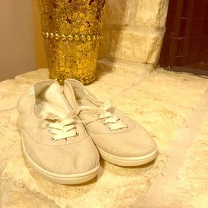 Brand new Roxy flats